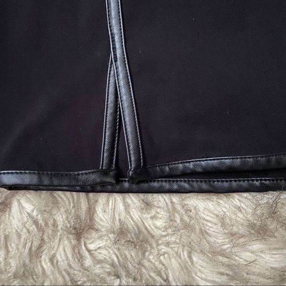 G by Guess Black, High-Waisted Mini Skirt - Picture 5 of 12